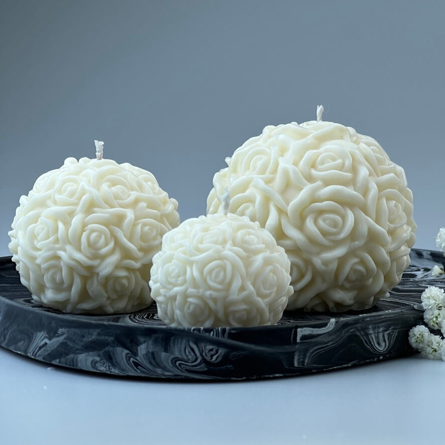 skulptur-kerze-rosenkugel-s-m-l