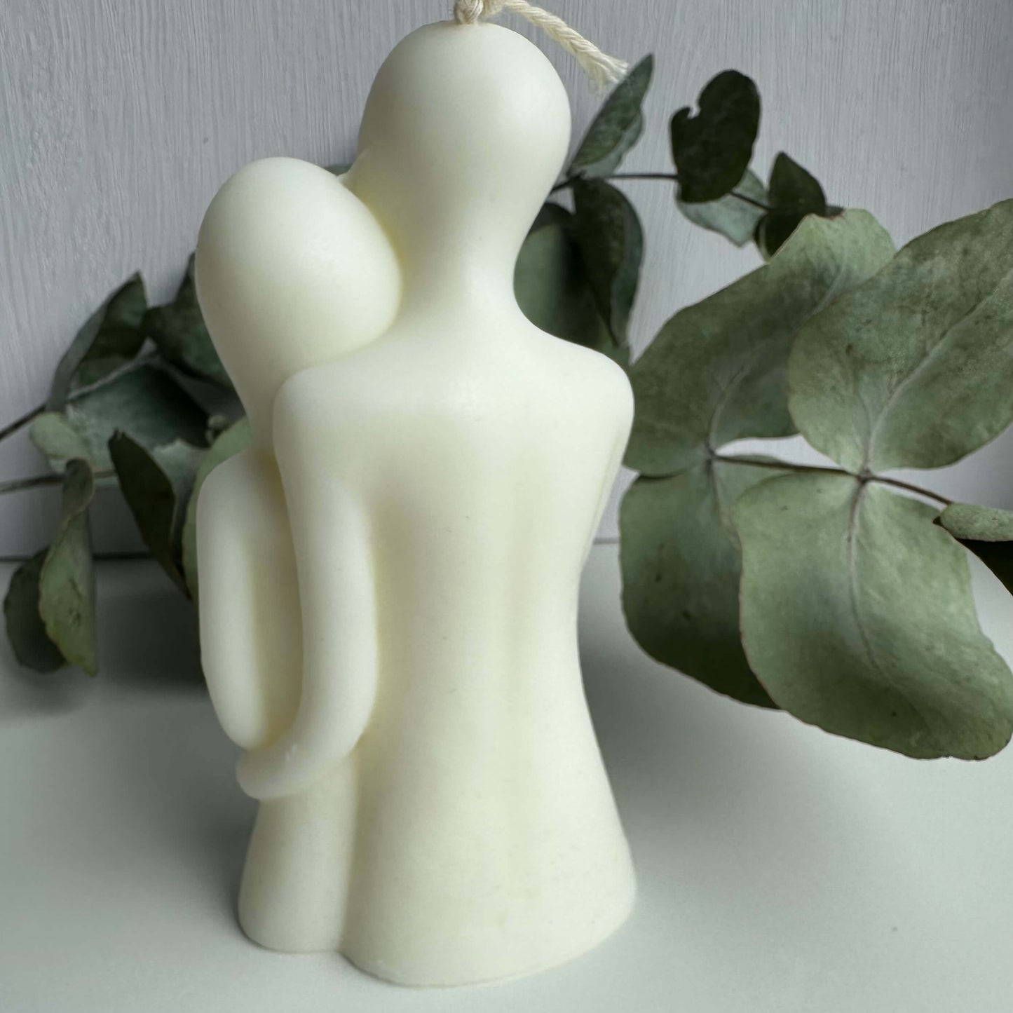skulptur-kerze-liebespaar