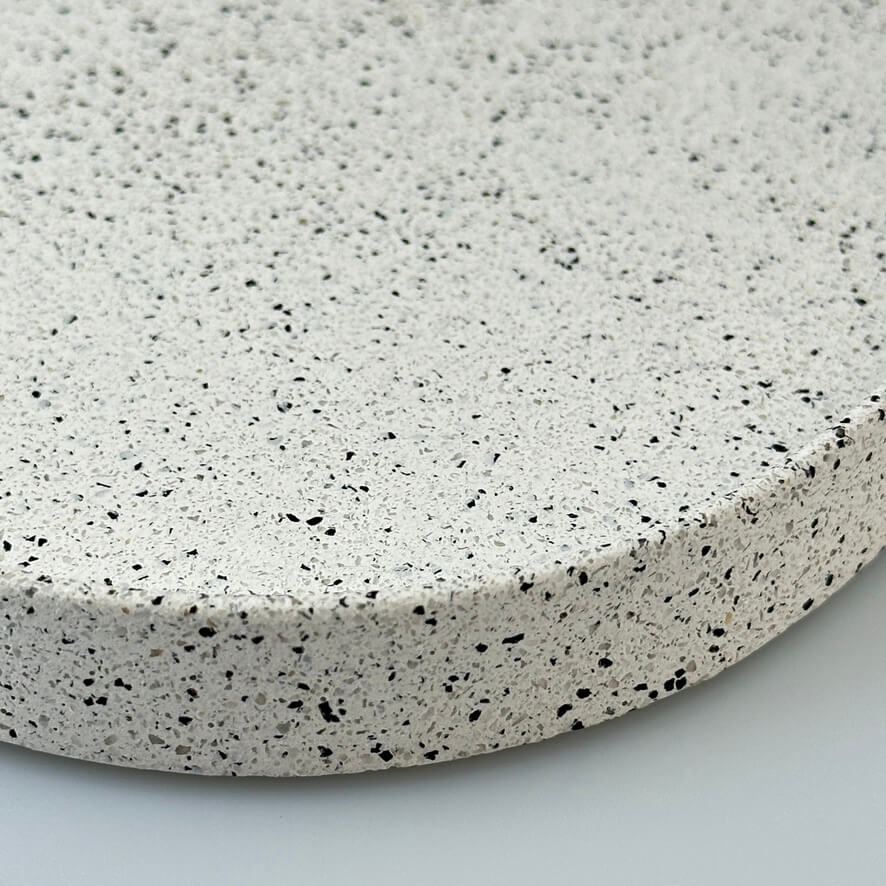 tablett-asymmetrisch-granit