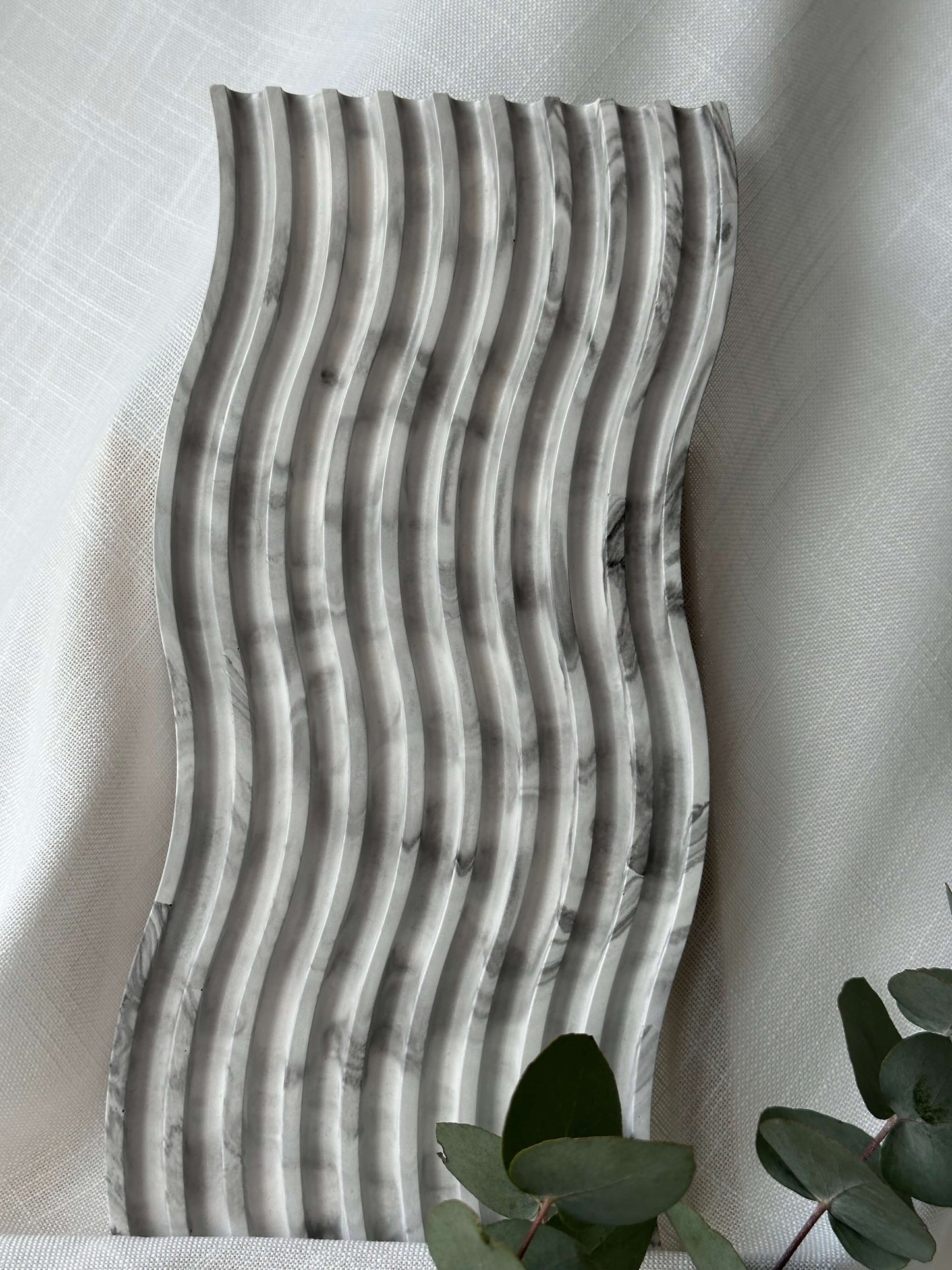 tablett-welle-marmor